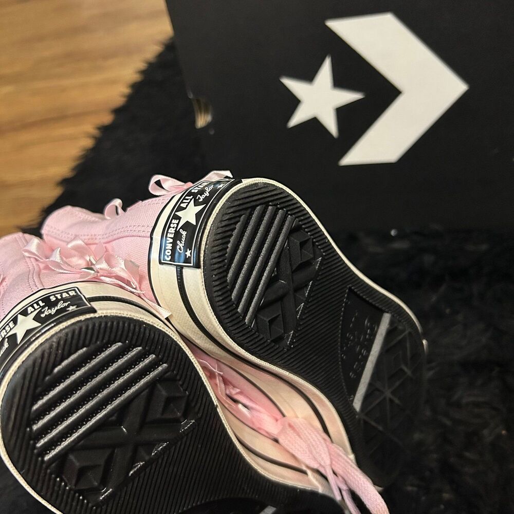 CONVERSE Chuck 70 hi top pink bow studded lace up shoes sneakers women’s 7 new - Picture 7 of 9